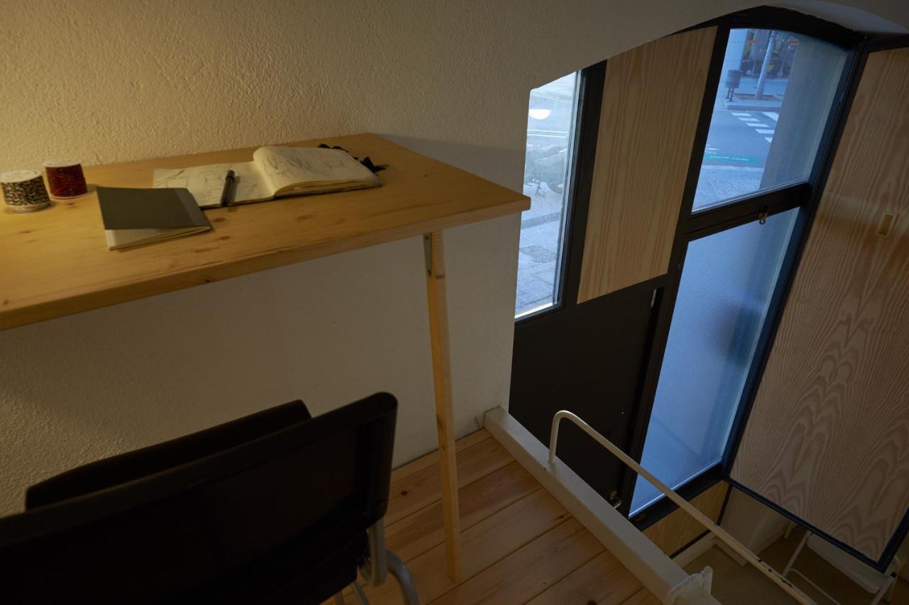 Luxury 1br With Patio Near The Appartement Barcelone
